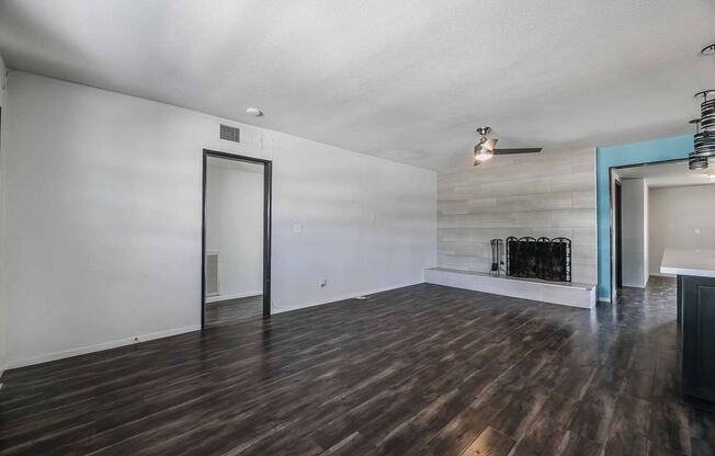 Single Story in Paradise Palms-Near LV Strip