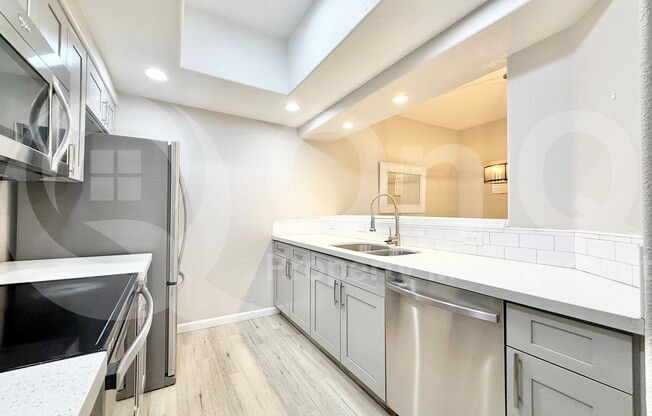3434 E BASELINE Road