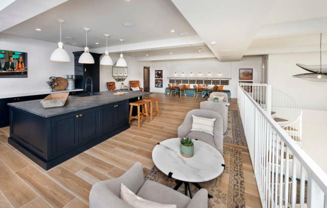 Clubhouse Interior 06