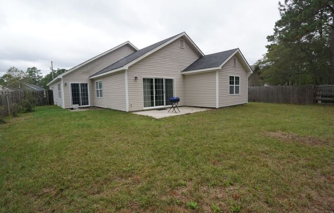 Welcome to 412 Ridgeway Drive in Sneads Ferry, NC