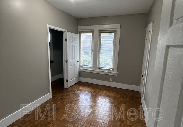 2833 MELODY LN