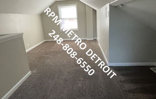 4 beds, 1 bath, $1,350, Unit (RRR)