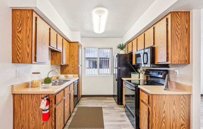 1 bed, 1 bath, 607 sqft, $1,199, Unit 1080