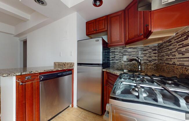 1 bed, 1 bath, $3,395, Unit 16G