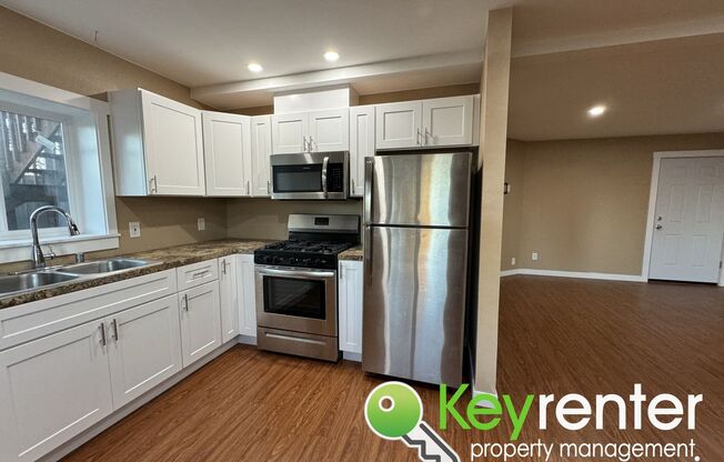 2 beds, 1 bath, 1,000 sqft, $2,000, Unit Unit B (Downstairs)