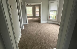 609 613 N 64 ST
