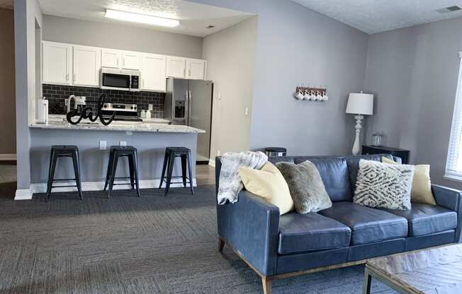 Clubhouse lounge at Pine Lake Heights Apartments in Lincoln NE