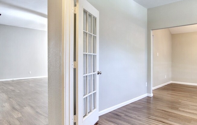 3117 CACTUS DR