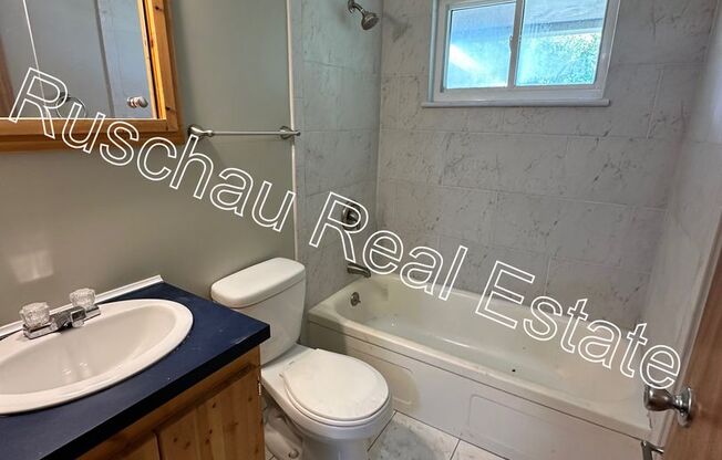 3 beds, 1 bath, $1,345