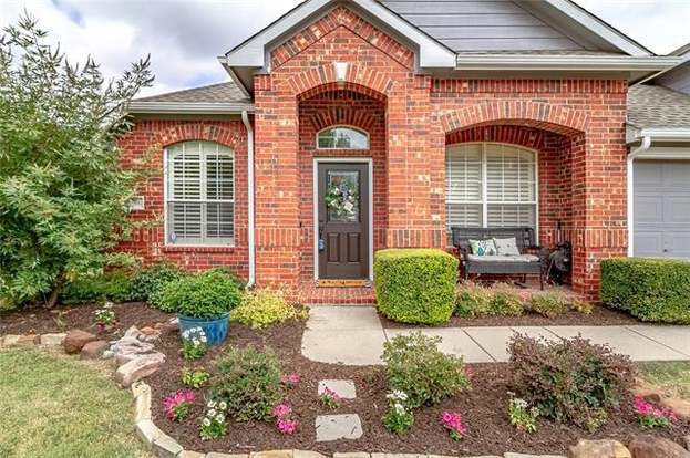 3506 NANDINA DR