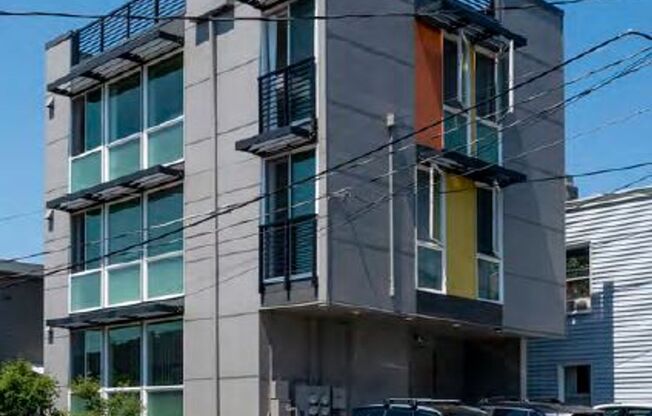 Carol Apartments