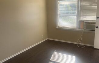 1 bed, 1 bath, $1,800