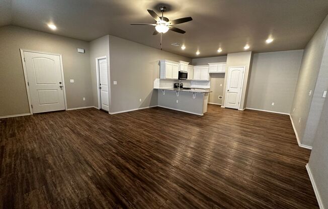 3Bed 2Bath 2Car Garage In Piedmont Schools!!
