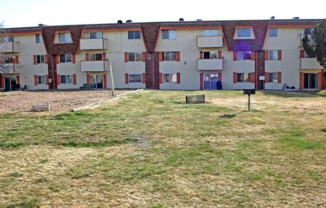 Top-floor 2-bedroom, 1-bath condo in Thornton with lots of natural light.