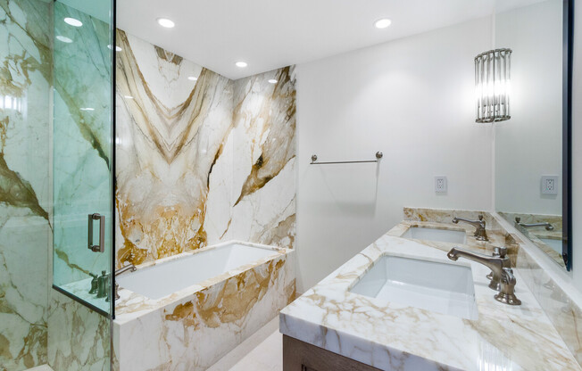 3 beds, 3.5 baths, 2,130 sqft, $50,000, Unit 2501