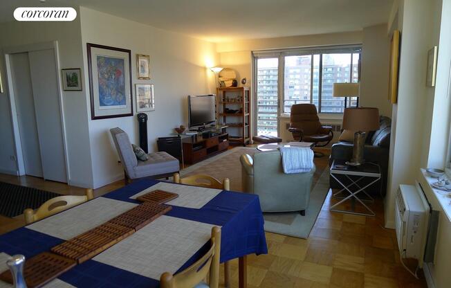 2 beds, 2 baths, 1,142 sqft, $6,400, Unit 18C