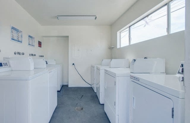 Orland laundry room