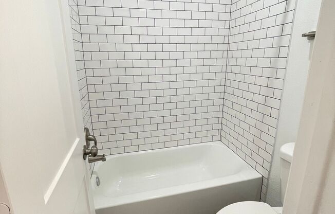 1 bed, 1 bath, 793 sqft, $1,150, Unit 269