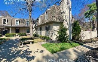 10700 GLENWOOD