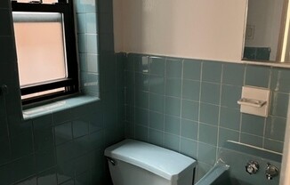 1 bed, 1 bath, $4,395, Unit 113-1AF