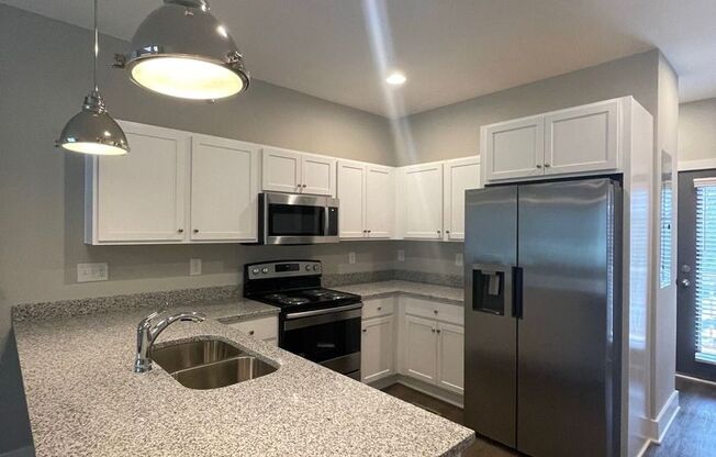 3 beds, 3.5 baths, 1,568 sqft, $2,385, Unit Unit 202
