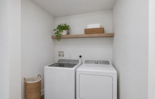 3 beds, 2 baths, 1,200 sqft, $1,995, Unit 2290-03