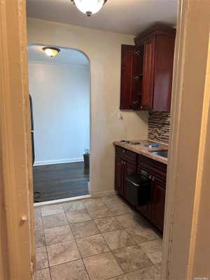 3 beds, 2 baths, $3,450