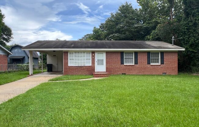 Charming 3 Bedroom Home on Quiet Street – Available Now!