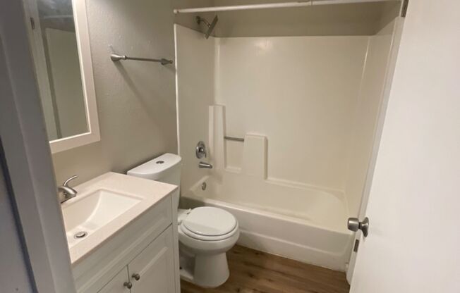 Catalina Apartment Homes