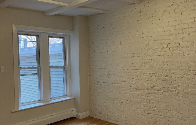 13 ANDERSON ST