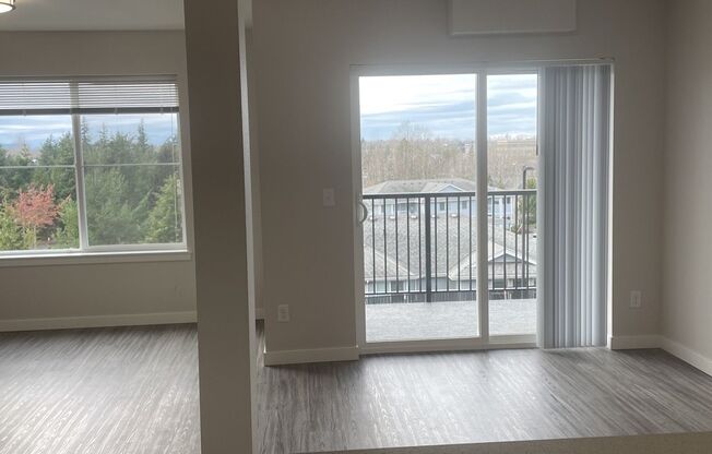 Studio, 1 bath, 501 sqft, $1,450, Unit Market Unit - Studio