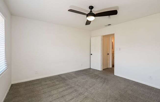 2 beds, 1.5 baths, 1,100 sqft, $1,375, Unit E23