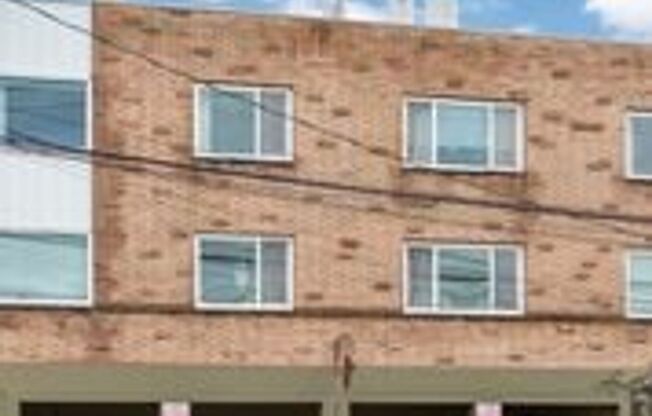 Experience Seattle Living at The Acadia