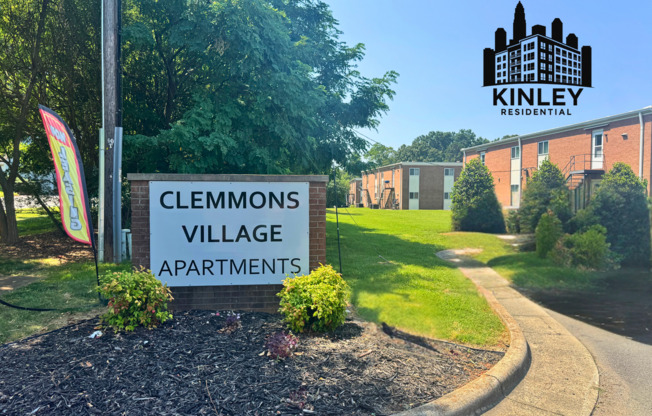 2 beds, 1 bath, 1,136 sqft, $1,300, Unit 2A