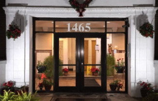 Modern Kit/Bath, Heat/HW included, Professional Managers