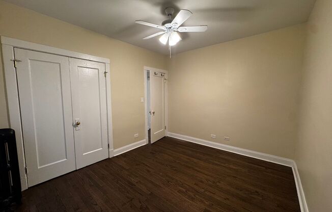 2 beds, 1 bath, $1,750, Unit 1381 #2S