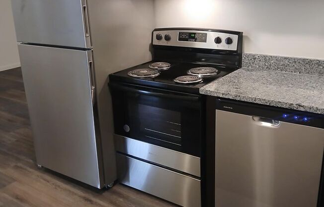 2 beds, 1 bath, 800 sqft, $1,095, Unit 190103