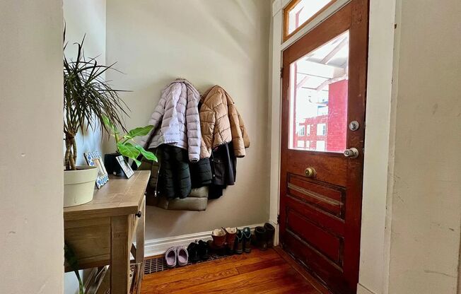 Charming 3BD, 2BA Highlands Square Home with 2-Covered Parking Spots