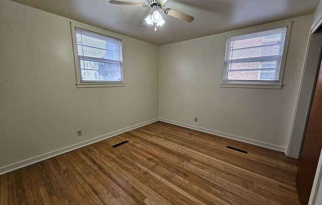 361 & 363 30th St Dr SE