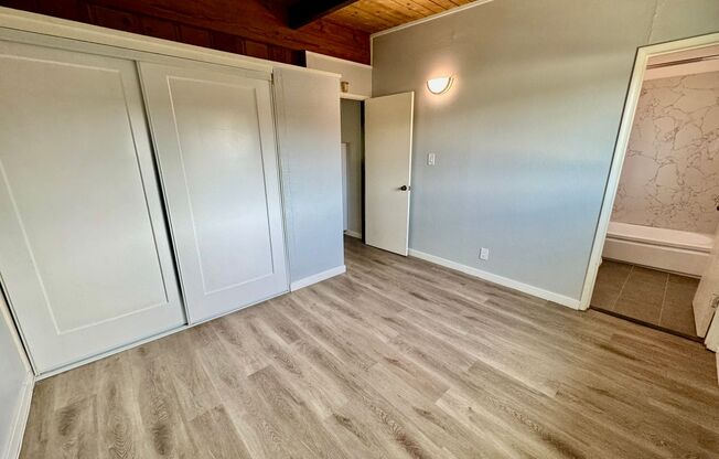 1 bed, 1 bath, 500 sqft, $1,950, Unit #28