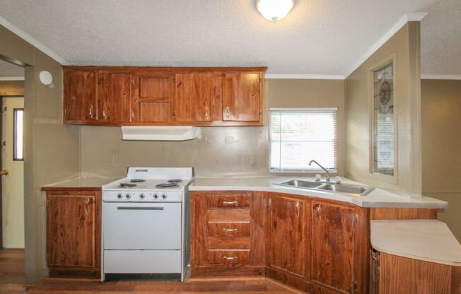 2 beds, 2 baths, $950