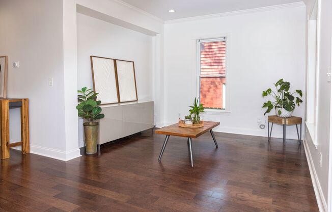 Spacious 4/3.5 w/ Master on Main and Fully Fenced Backyard!
