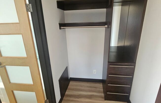 Studio, 1 bath, 336 sqft, $1,065, Unit 316-902