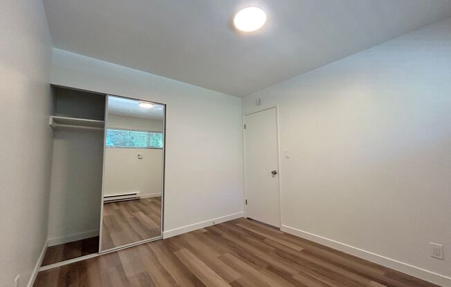 2 beds, 1 bath, $1,795, Unit 403