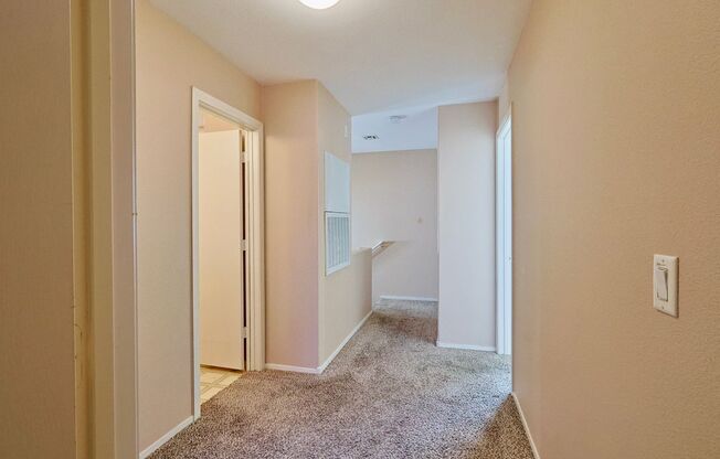 3 beds, 2.5 baths, $1,750