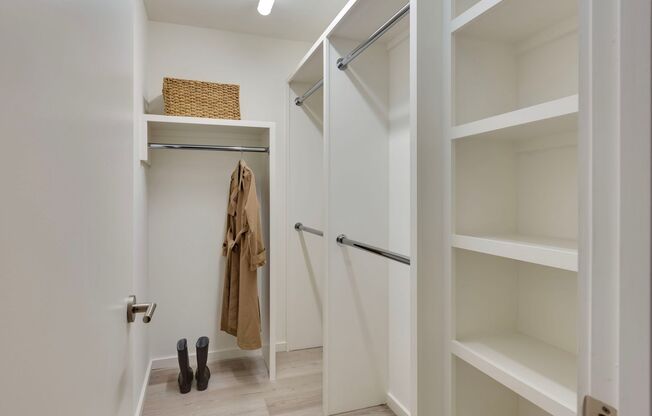 1 bed, 1 bath, 305 sqft, $900