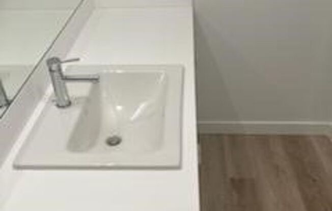 Studio, 1 bath, 344 sqft, $1,399, Unit 217