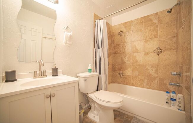 2 beds, 1 bath, 750 sqft, $1,299, Unit 15