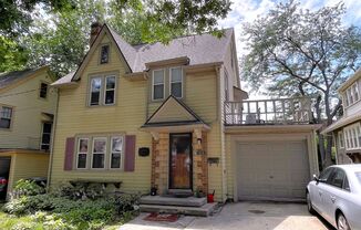 1613 Regent (5 BR)