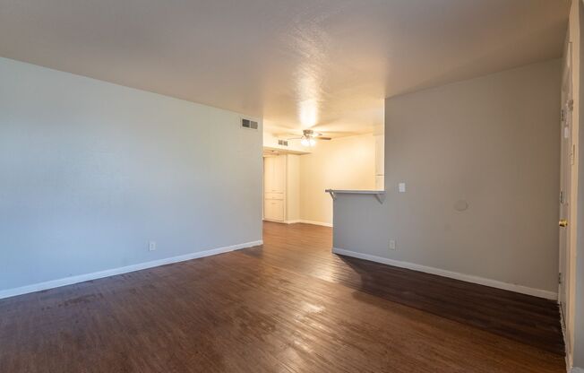 1 bed, 1 bath, 682 sqft, $950, Unit 308